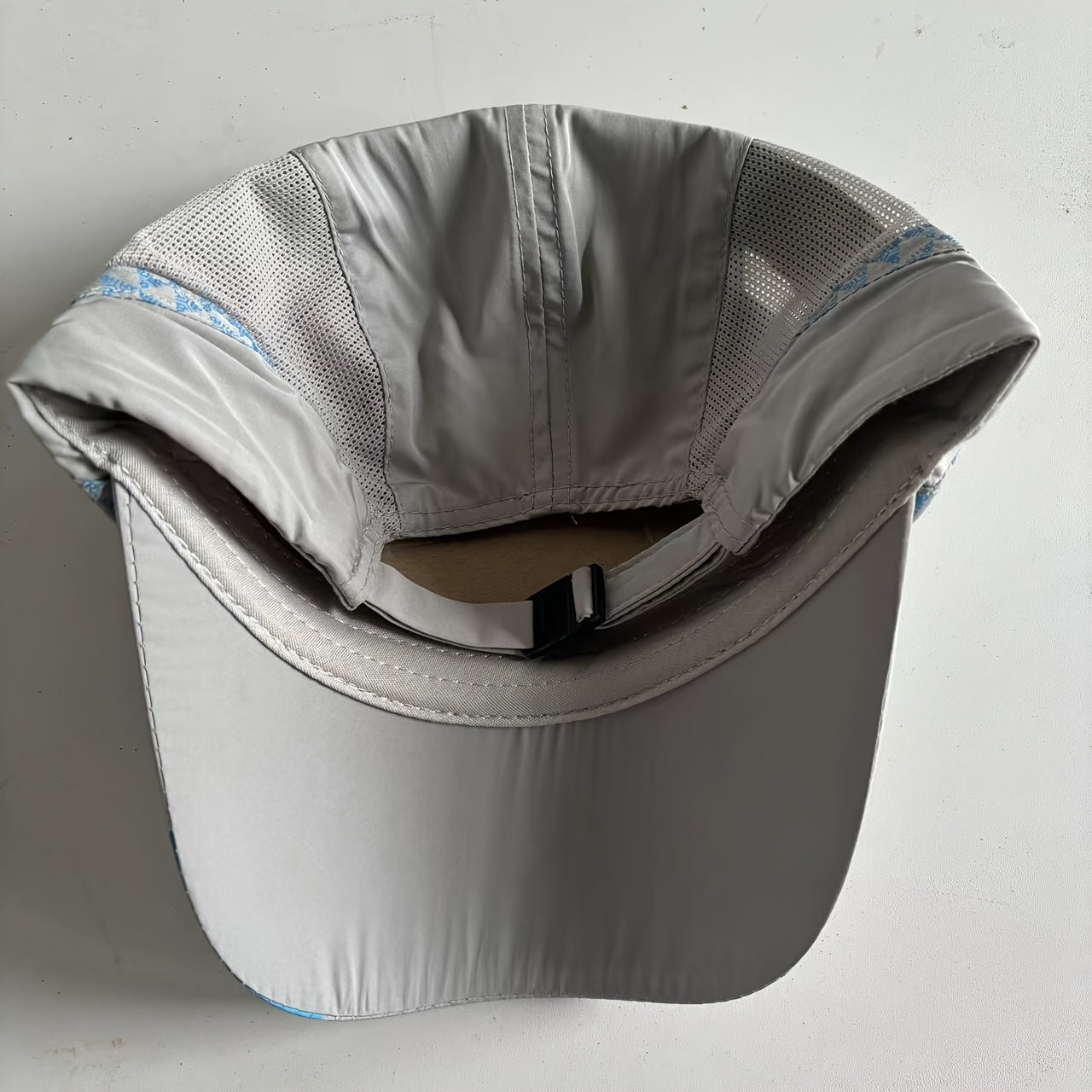 Ultra-Breathable Unisex Baseball Cap - Advanced UV Protection, Adjustable Strap, One-Size-Fits-Most Comfort, Perfect for Sport, Travel, Leisure, and Summer Outdoor Activities